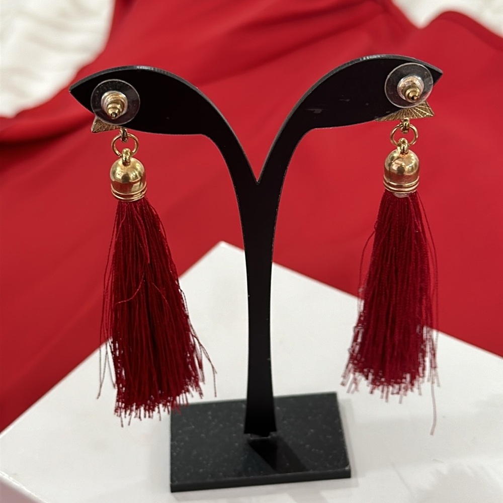 Earings - Picture 6 of 6
